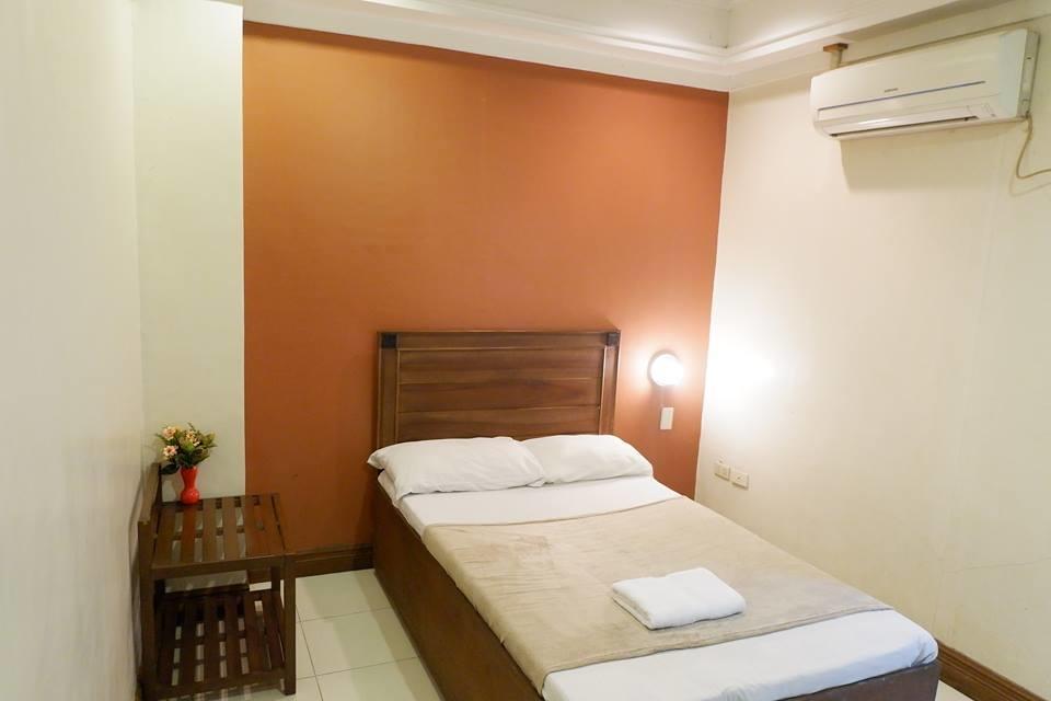 Cozy Inn Iligan Buitenkant foto